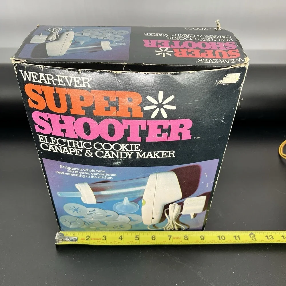 WearEver 70001 Super Shooter Electric Cookie‎ Maker